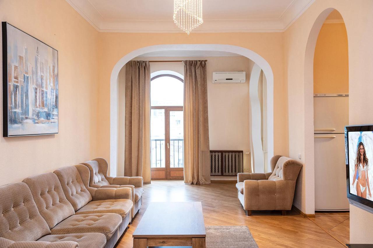 Kiev 24 Apartments Zewnętrze zdjęcie
